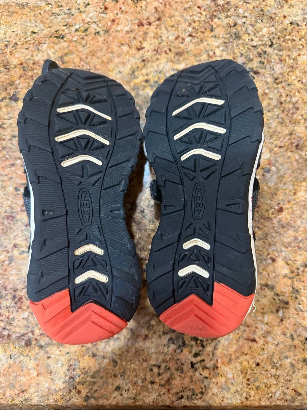 KEEN Kids Newport Neo H2 Water Sandals Size 12 US / 30 EU Magnet Gray Orange
